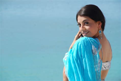 Kajal Agarwal Spicy In Blue Saree Pics Beautiful Indian Actress Cute