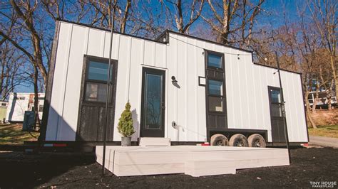 Tiny House for Sale - Farmhouse home with loft and ground