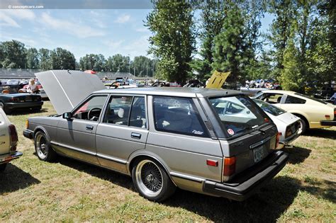 1983 Datsun Maxima Image Photo 5 Of 6