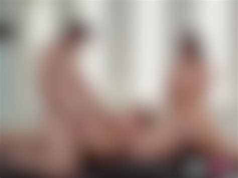 Horny Lesbian Threesomes Massages Comp Vid Os Porno Gratuites Youporn