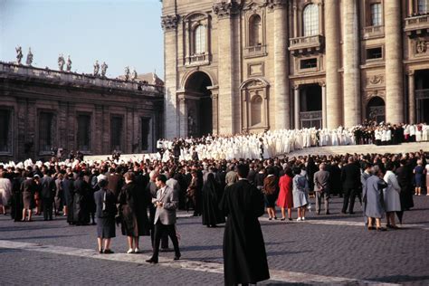 O Vaticano Ii E A Fuma A De Satan S Dentro Do Templo De Deus Roberto