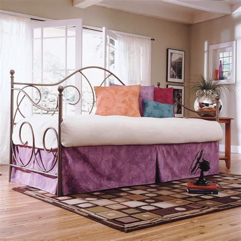 Fashion Bed Group Caroline Twin Caroline Complete Metal Daybed With Link Spring And Trundle Bed