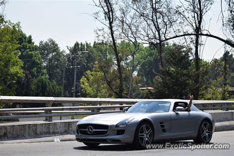 Mercedes SLS AMG spotted in Mexico City, Mexico on 03/06/2015