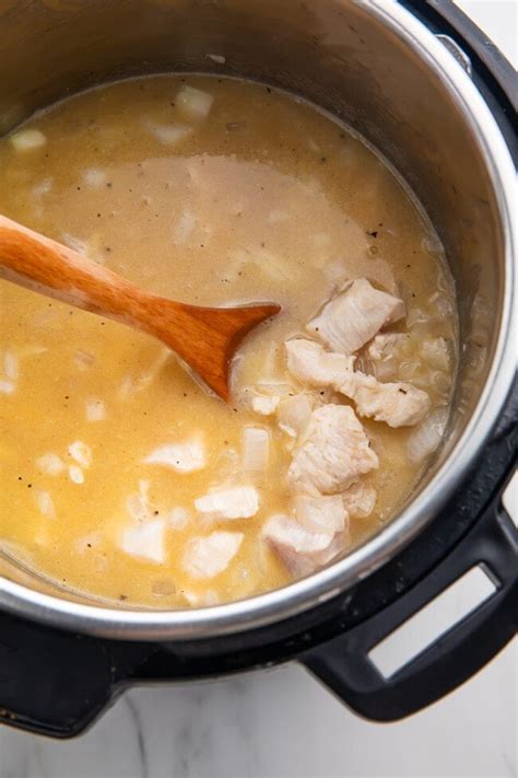 Creamy, Dreamy Instant Pot Chicken and Rice - 40 Aprons