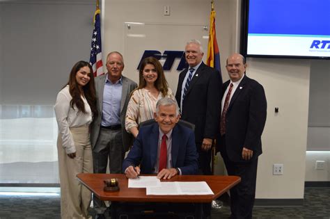 Rochester-Genesee Regional Transportation Authority Service Guide 1