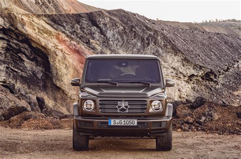 New Mercedes G Glass Is More Luxurious And Better Off Road Car Model News