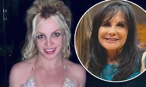 Britney Spears Ist Zum Ersten Mal Seit Jahren Wieder Mit Ihrer Mutter