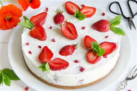 Cheesecake à la fraise sans cuisson