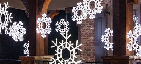 10 Photos Outdoor Hanging Snowflake Lights