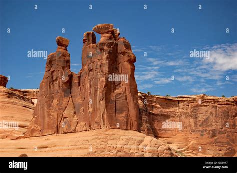 The Three Gossips On The Park Avenue And Courthouse Towers Trail