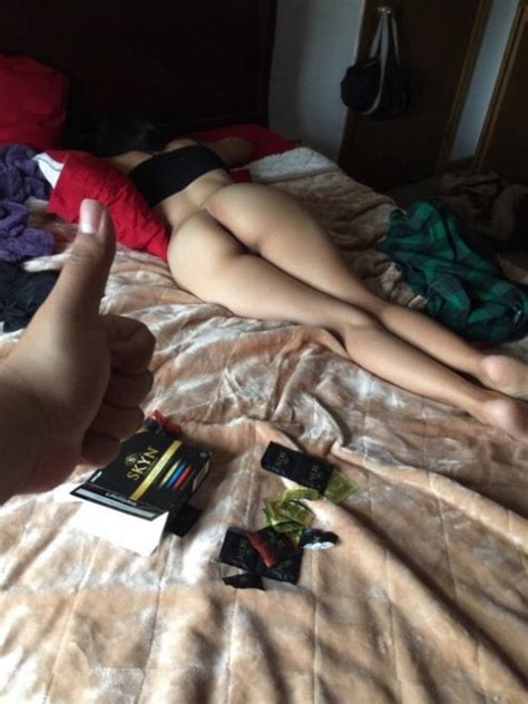 Leg Arm Hand Finger Porn Pic