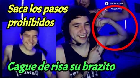 Hostean A Masoku Baila Y Muestra Su Brazo Junto A Mahi Cague De Risa