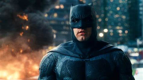 Ben Affleck Actually Returning As Batman After The Flash GIANT