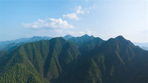 Beautiful Scenery Of Longhu Mountain Stock Photo - Download Image Now ...