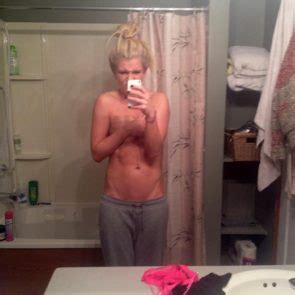 Canadian Soccer Player Kaylyn Kyle NUDE LEAKED Private Pics Pics 71424