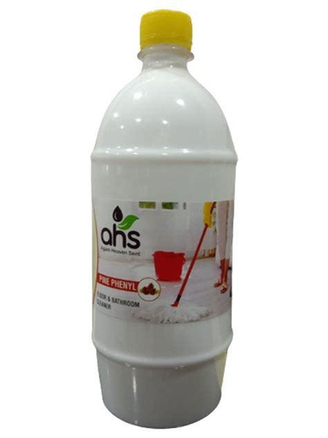 Liquid White Phenyl Floor Bottle At Rs Bottle In Ludhiana Id