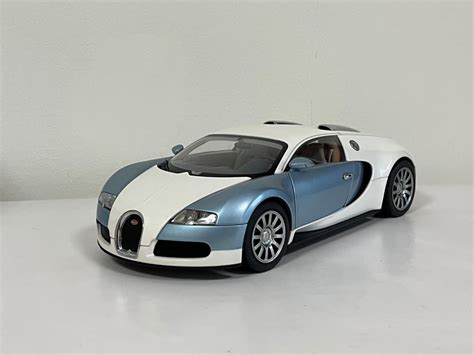 Autoart Bugatti Veyron Eb Pearl Ice Blue Hobbies Toys