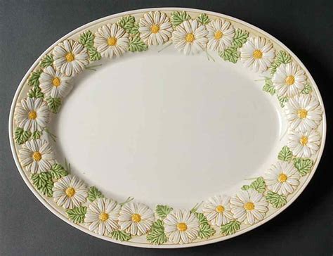 Sculptured Daisy Oval Serving Platter By Metlox Poppytrail