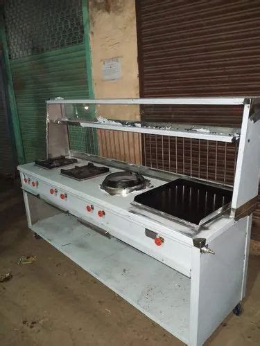 Accell Three Burner Indian Gas Range For Commercial At Rs In