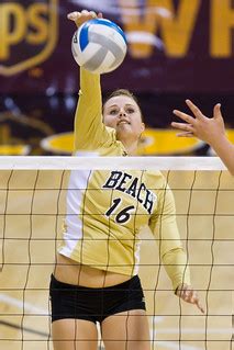 Ncaa Women S Volleyball Lbsu Vs Pacific Ballin At The Beach Flickr