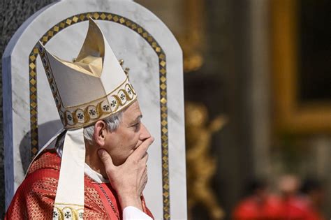 Il Cardinale Zuppi Celebra La Messa Per I Vigili Del Fuoco Le Foto