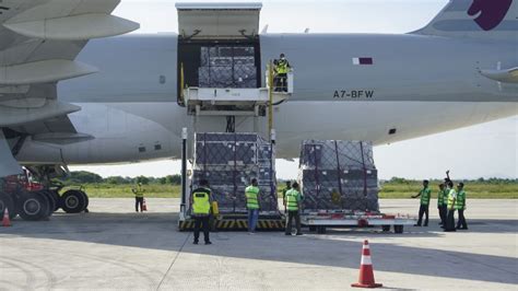 Ton Logistik Wsbk Diangkut Lewat Jalur Udara