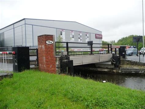 Grimshaw Lane Vertical Lift Bridge No Christine Johnstone Cc By