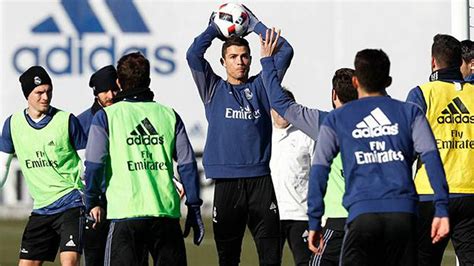 James Sufre Una Nueva Lesión Muscular Cristiano Ronaldo Vuelve A Entrenarse Con El Grupo