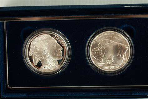 Three 2001 US American Buffalo Commemorative Silver Dollar Coins ...