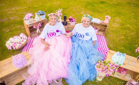 These 100-Year-Old Twin Sisters Celebrated Their Birthday With A ...