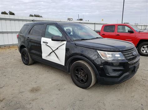 2017 Ford Explorer Police Interceptor 1fm5k8ar8hgd06728 Bidcars