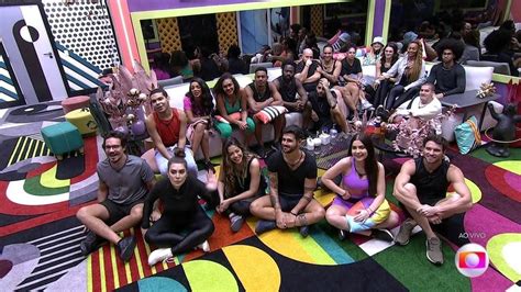 Tadeu Schmidt Conversa Os Novos Integrantes Da Casa Do Bbb