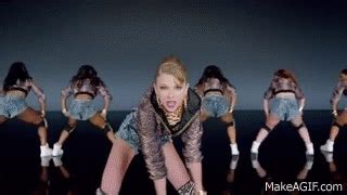 Taylor Swift - Shake It Off on Make a GIF