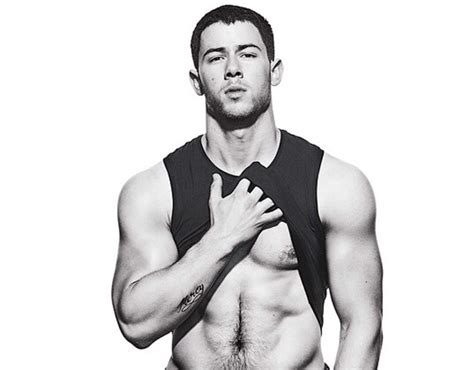 Nick Jonas Sexy En Mens Fitness Red17