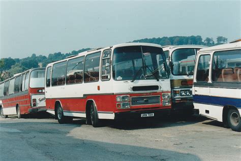 Ford Plaxton Supreme URW701X Taken At Wactons Yard In Brom Flickr