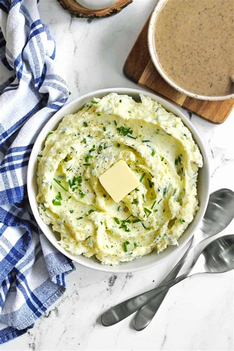 Creamy Sour Cream And Chive Mashed Potatoes Rhubarbarians