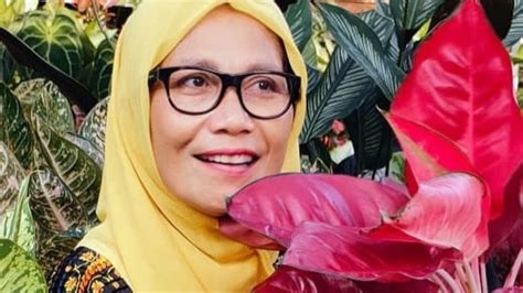 Foto Nursyah Ibu Indah Permatasai Ngaku Cantik Dan Pernah Jadi Kembang Desa