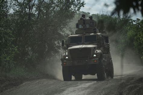 Ucr Nia Reivindica Pequenos Avan Os Na Frente De Batalha E Denuncia