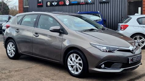 2018 18 Toyota Auris Icon 1 2T VVT I 5Dr In Platinum Bronze 16k