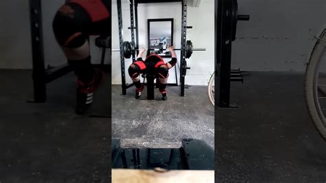 145 Kg Bench Youtube