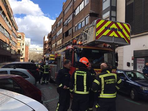 Una Mujer De 90 Años En Estado Crítico Tras Un Incendio En Madrid