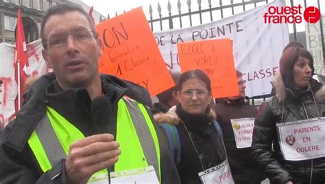 Carte Scolaire De La Manche Les Parents De Virey Manifestent Devant L