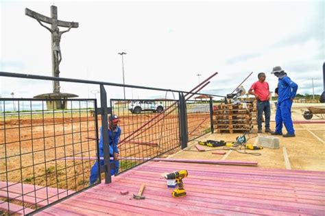 Obra De Revitaliza O Do Cristo Avan A Instala O Do Piso Do