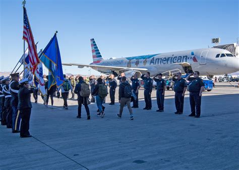 All Veteran American Airlines Crew Operates Special Salute To The