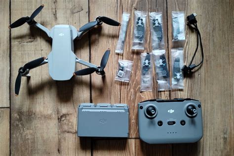 Dron DJI mini 2 Fly More Combo Stan Idealny Poznań Jeżyce OLX pl