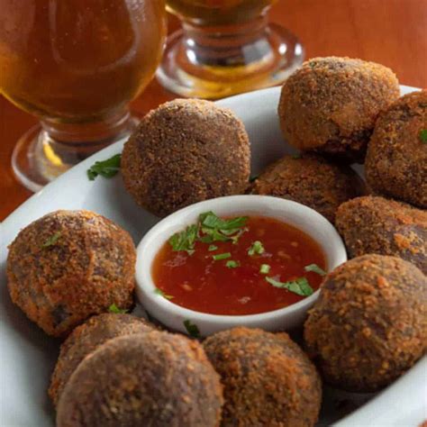 Bolinho De Feijoada Nacolher