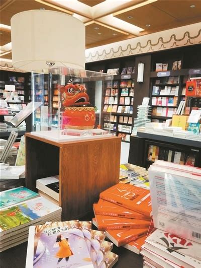 广州首家新华书店今日升级回归文墨芳华，广府新韵文艺精品文旅频道云南网