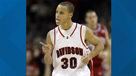 steph curry   inducted  davidson hall  fame  number