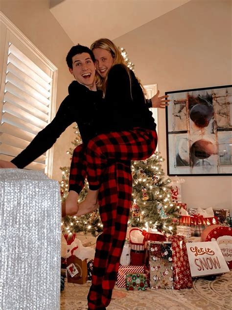 33 Matching Christmas Pajamas For Couples Couple Pajamas Christmas