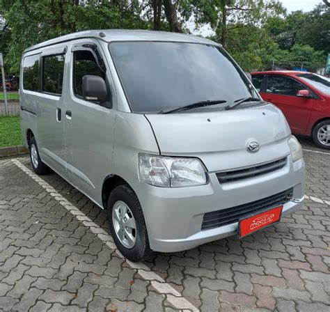 Mobil Daihatsu Gran Max Mini Bus L D Mini Bus Mt Mocil Id